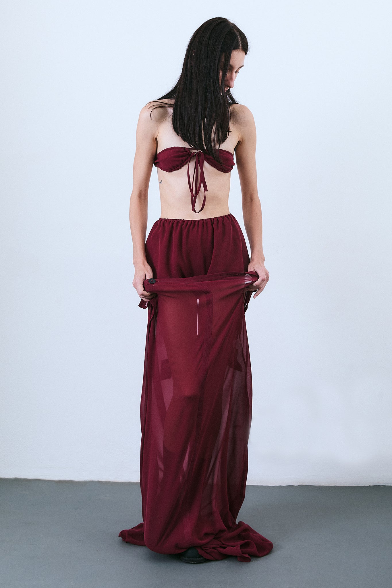 Vestido Bandeau Evasê de Seda - Burgundy